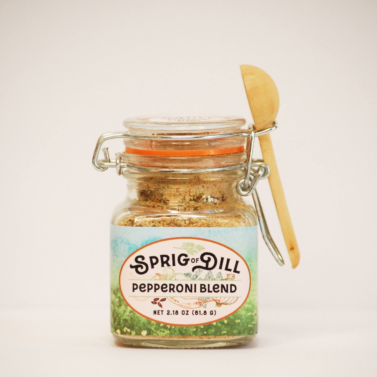 Example of Blend bottle with complimentary bamboo 1/2 teaspoon